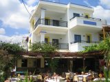 APARTMÁNOVÝ DŮM MAISTRALI foto