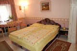 APARTMÁNOVÝ DŮM ORSI VENDÉGHÁZ foto
