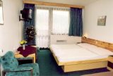 HOTEL BIELA MEDVEDICA foto