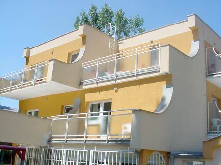 PENZION
LABUŤ, Senec