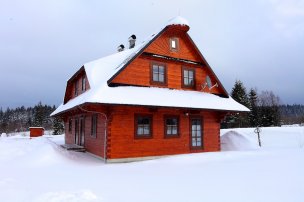 DŘEVĚNICE ZUBEREC foto