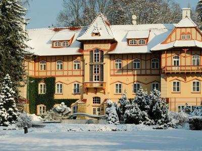 HOTEL JESTŘÁBÍ LUHAČOVICE foto