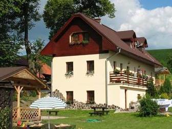 APARTMÁNOVÝ DŮM ADA foto