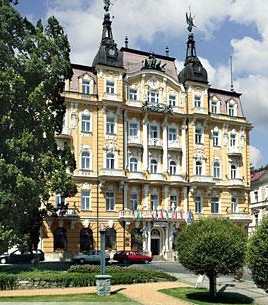LÁZEŇSKÉ HOTELY