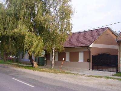 APARTMÁNY ŠTÚROVO foto