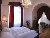 HOTEL ZÁMEK HRUBÁ SKÁLA foto