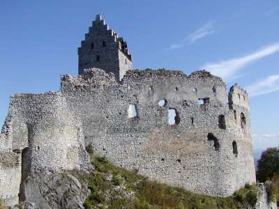 Topoľčiansky hrad foto