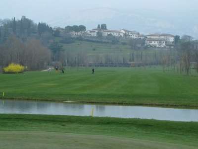 Aviano - golfové hřiště foto