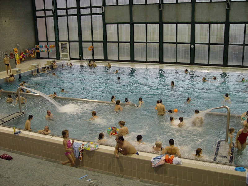 Trinec Kryty Bazen () Trinec Kryty Bazen