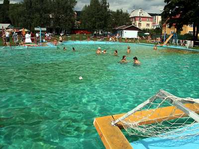 Termální koupaliště Benešov nad Ploučnicí foto