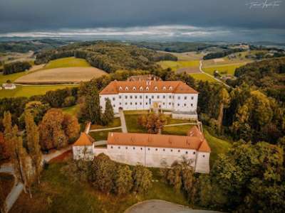 Negovský hrad foto