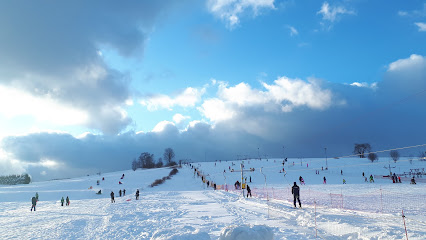 Lyžařský areál Ugory foto