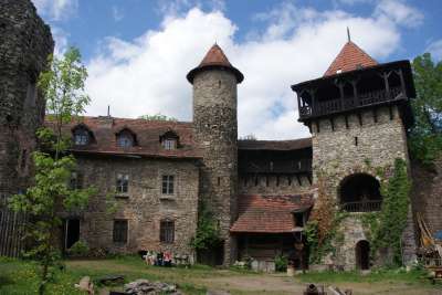 Nový hrad u Blanska foto