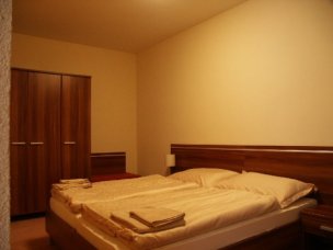 HOTEL PLEJSY foto
