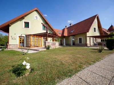 APARTMÁNY ERLEBNISDORF foto