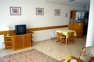 APARTMÁNOVÝ DŮM MONTEX foto
