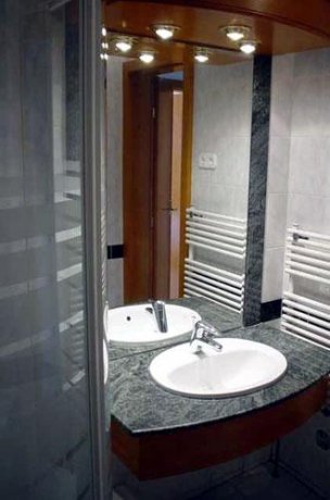 APARTMÁNOVÝ DŮM MONTEX foto