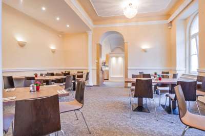 Restaurace