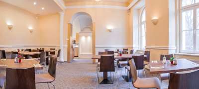 Restaurace