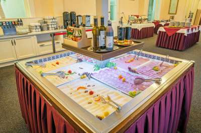 Restaurace