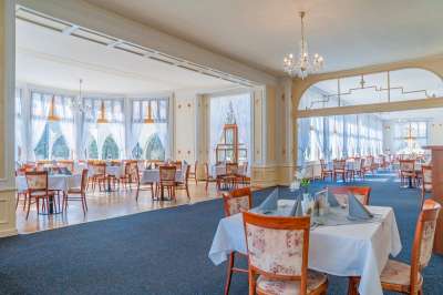 Restaurace