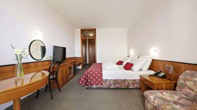 Dvoulůžkový pokoj s přistýlkou