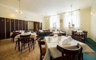 HOTEL OSTRÝ foto
