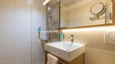 Dvoulůžkový pokoj s výhledem na přístav