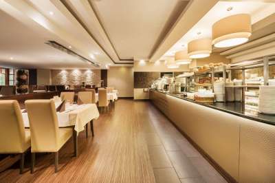 Restaurace