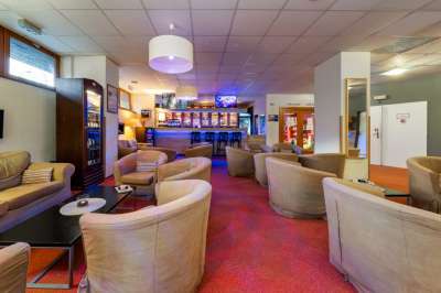 Lobby Bar
