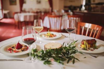 Restaurace