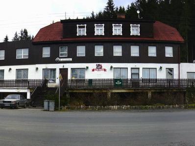 HOTEL ČERTŮV HRÁDEK foto