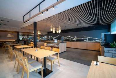 Restaurace