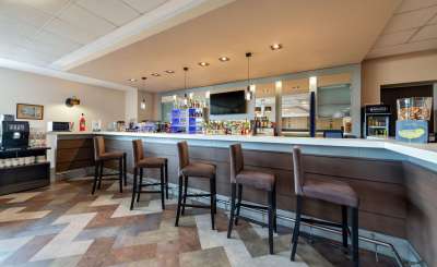 Lobby bar