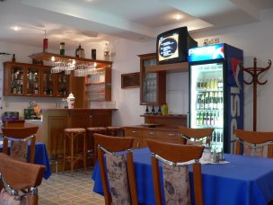 Restaurace a bar 