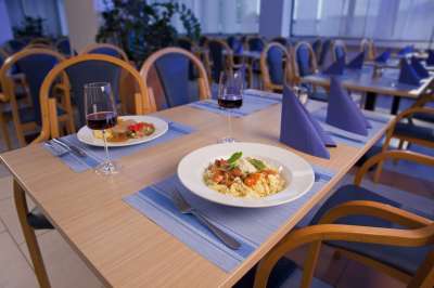 Restaurace