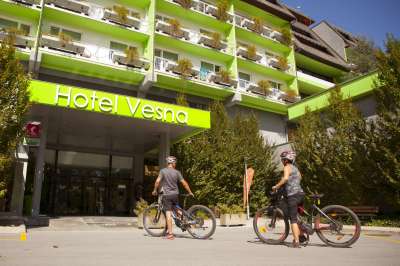 HOTEL VESNA