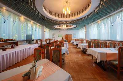 Restaurace