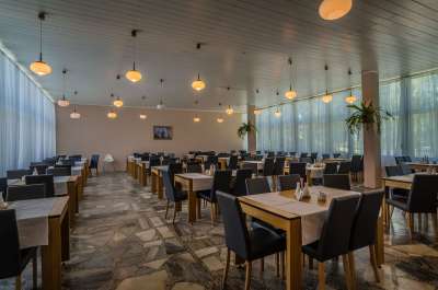 Hotelová restaurace