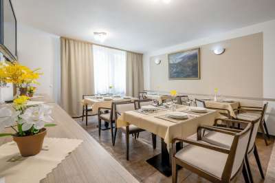 Restaurace
