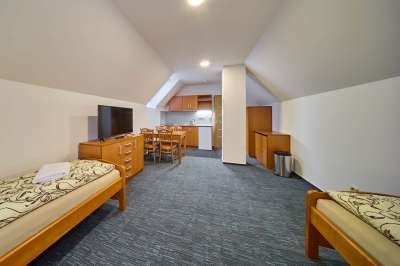 Hlavní místnost - čtyřlůžkový apartmán