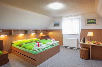 Apartmány v domcích