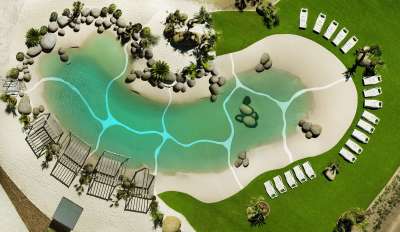 Venkovní jezírko Crystal Spa