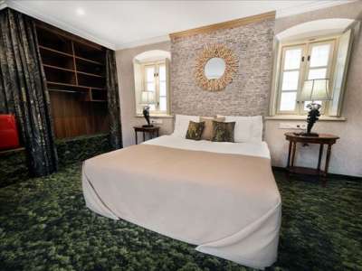 Dvoulůžkový pokoj Superior s přistýlkou