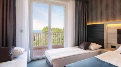 Dvoulůžkový pokoj Superior s přistýlkou