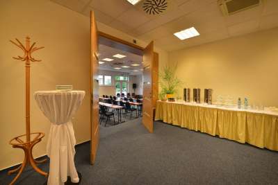 Foyer konferenčního sálu