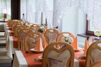 Restaurace