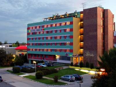 HOTEL PANON