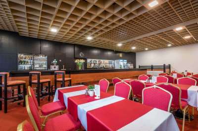 Hotelová restaurace