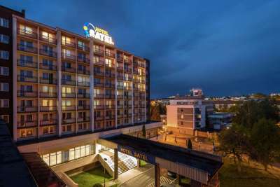HOTEL SATEL